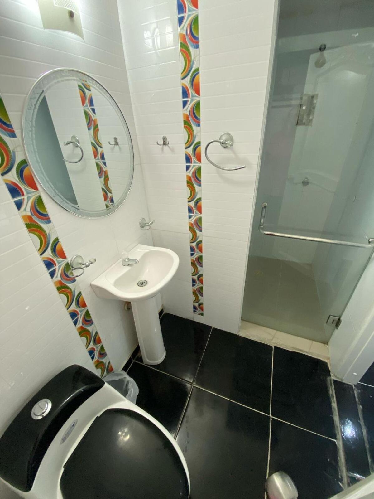 En Bocagrande Muy Cerca Al Mar! Apto 401 *